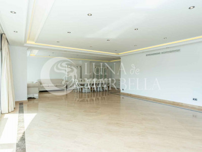 Penthouse in Marbella - Puerto Banus