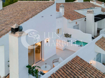Ático en venta en Nueva Andalucia