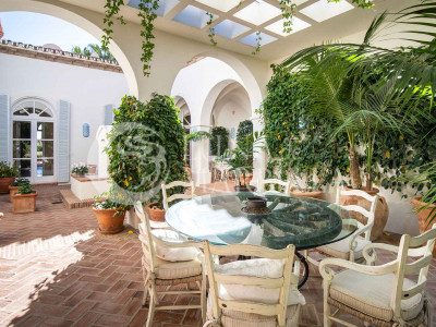 Villa en venta en Marbella Golden Mile