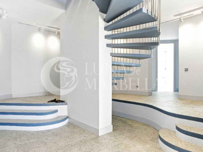 Villa for sale in Marbella East