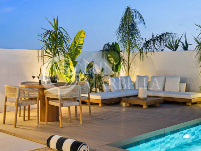 Town House for sale in Nueva Andalucia