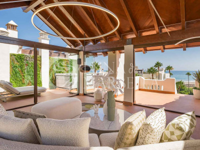 Ático en venta en Bahía del Velerín, Estepona