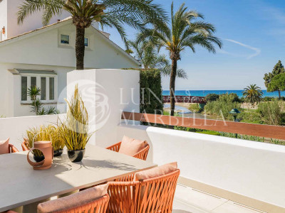 Apartment for sale in Marbella East