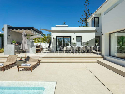 Villa en venta en Nueva Andalucia