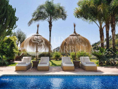 Villa for sale in Benahavis