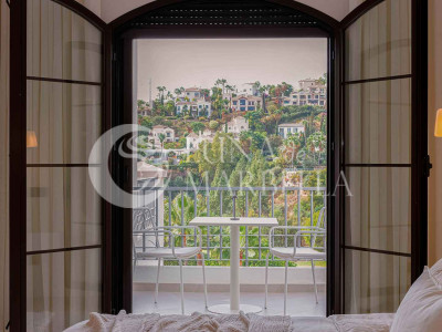 Penthouse for sale in Benahavis