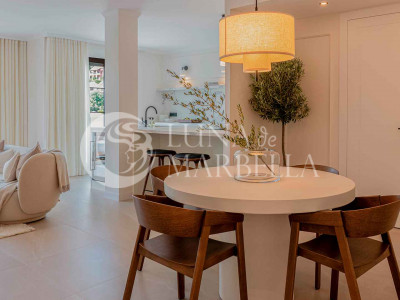 Penthouse for sale in Benahavis