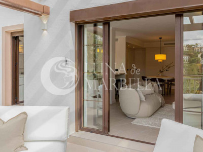 Penthouse for sale in Benahavis
