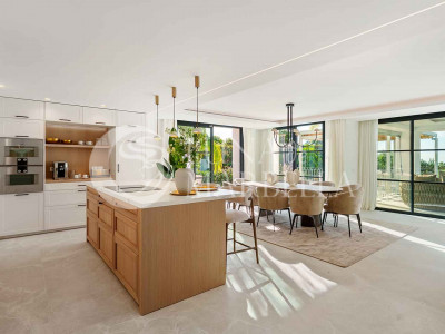 Villa en venta en Benahavis