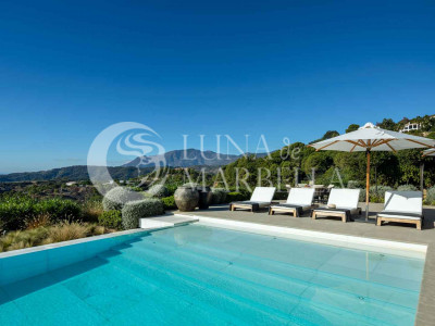 Villa en venta en Benahavis