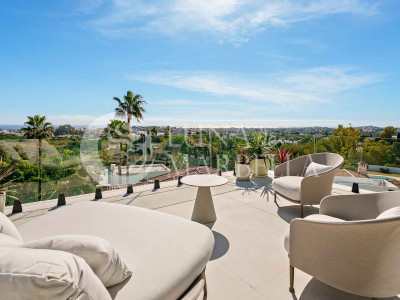 Villa en venta en Benahavis