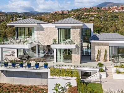 Villa en venta en Benahavis