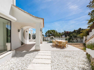 Villa en venta en Benahavis