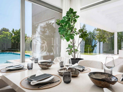 Villa en venta en Estepona