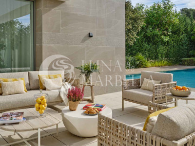 Villa en venta en Estepona