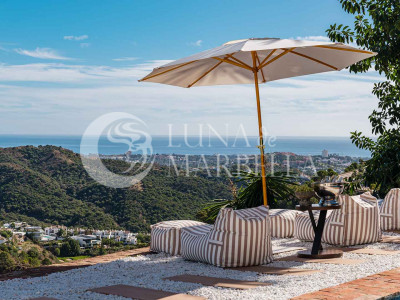 Villa en venta en Benahavis