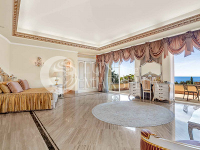 Villa en venta en Marbella Golden Mile