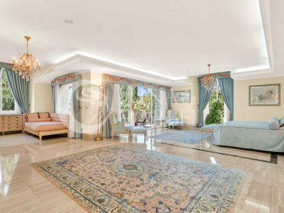 Villa en venta en Marbella Golden Mile