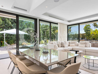 Villa en venta en Nueva Andalucia