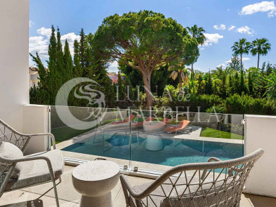 Villa en venta en Nueva Andalucia