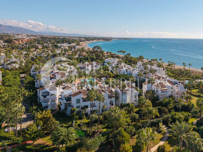 Apartamento en venta en Estepona