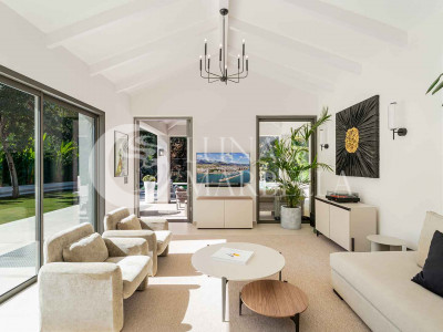 Villa en venta en Nueva Andalucia