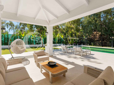 Villa en venta en Nueva Andalucia