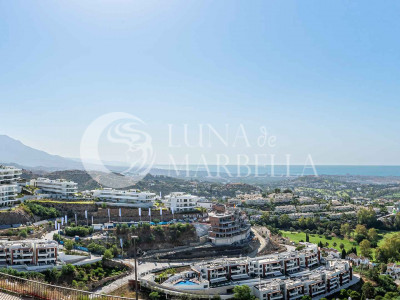 Apartment for sale in Byu Hills, Benahavis