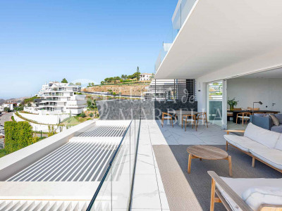 Apartment for sale in Benahavis
