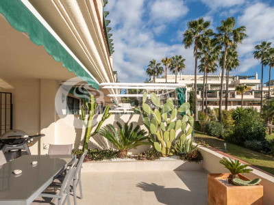 Apartamento en venta en Nueva Andalucia