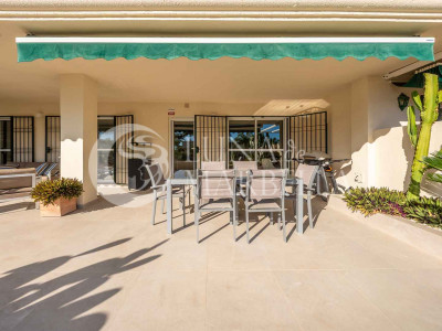 Apartamento en venta en Nueva Andalucia