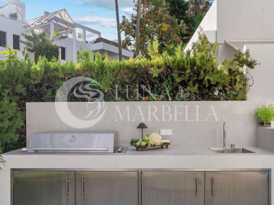 Apartment for sale in Nueva Andalucia