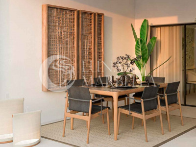 Town House for sale in Benahavis