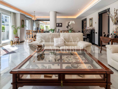 Apartamento en venta en Marbella