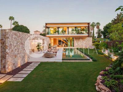 Villa for sale in Marbella Golden Mile