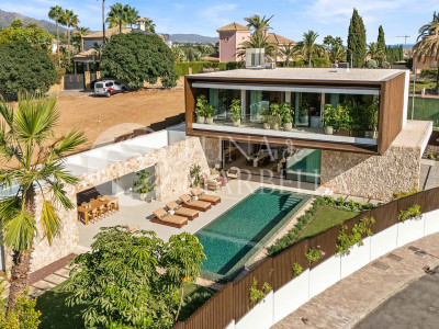 Villa for sale in Marbella Golden Mile