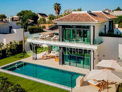 Villa for sale in Marbella Golden Mile