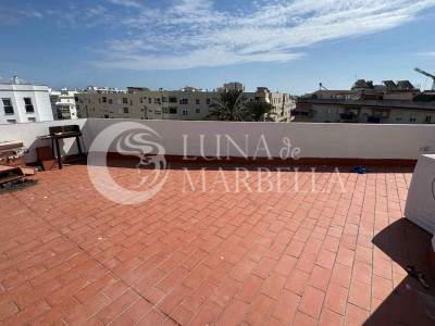 Ático en venta en Estepona Centre, Estepona