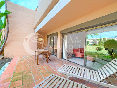 Apartamento Planta Baja en venta en Estepona