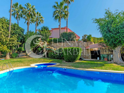 Villa for sale in Marbella