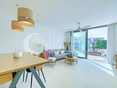 Apartamento en venta en Estepona