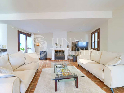 Adosado en venta en Benahavis