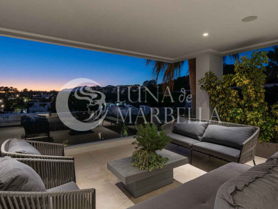 Villa en venta en Nueva Andalucia