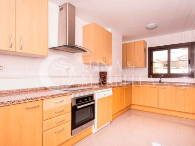 Apartment for sale in Estepona