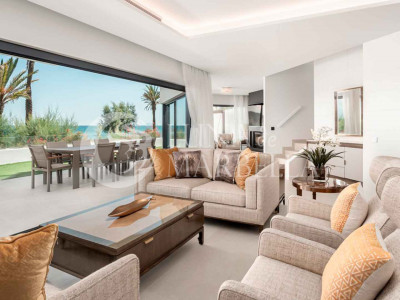 Town House for sale in Estepona