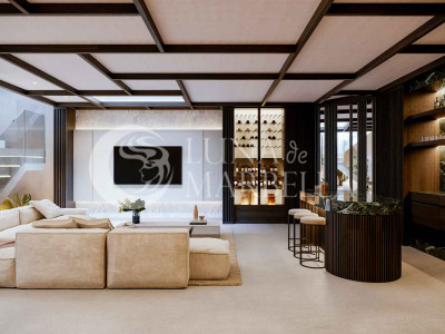 Town House for sale in Marbella East
