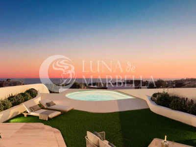 Town House for sale in Marbella East
