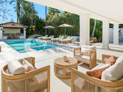 Villa en venta en Nueva Andalucia