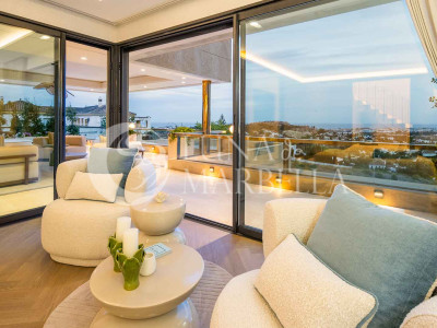 Ático en venta en Nueva Andalucia