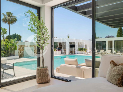 Villa en venta en Estepona